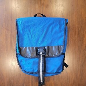 Chrome Industries bike commute backpack